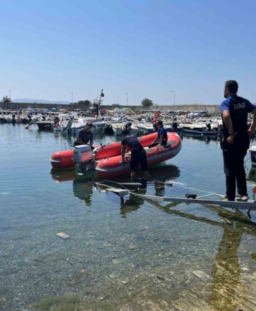 Yalova Valiliğinden denizde kaybolan 2 kişiyle ilgili açıklama