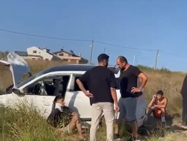 Yalova’da ticari taksi ile otomobil çarpıştı: 5 yaralı