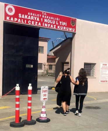 12 yıl kesinleşmiş hapis cezası bulunan kadın yakalanarak tutuklandı
