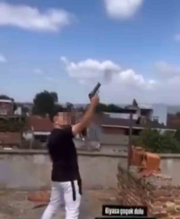 14 yaşındaki çocuk havaya defalarca ateş açtı