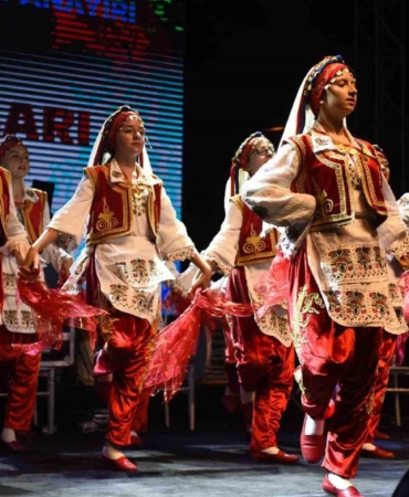 9. Uluslararası altın biber festivaline yoğun ilgi