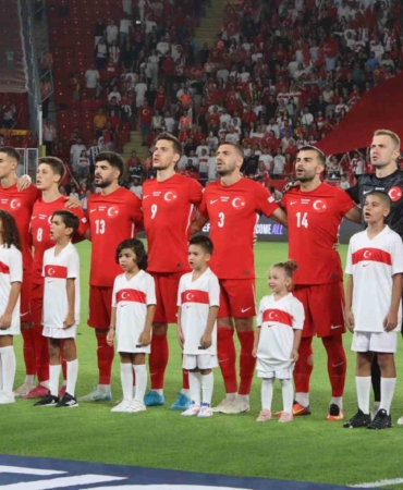 A Milli Futbol Takımı, FIFA sıralamasındaki yerini korudu