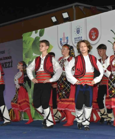 Altın Biber Festivali’nde folklör şöleni