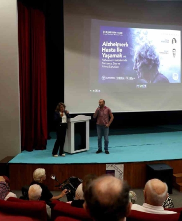 ‘Alzheimer ile nasıl yaşanır?’ sorusu bu konferansta yanıt buldu