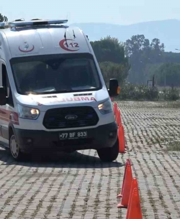 Ambulans şoförlerinin zorlu eğitimi