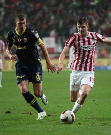 Antalyaspor ile Fenerbahçe 57. randevuda