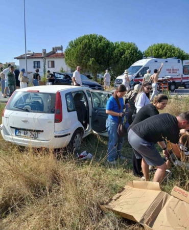 Ayvalık’ta trafik kazası: 2 yaralı