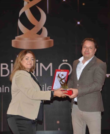 Bağcılar Belediyesi’ne özel başarı ödülü