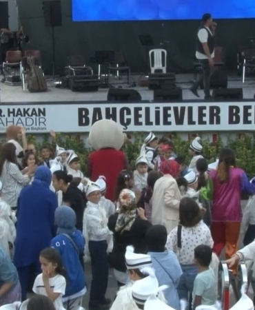 Bahçelievler’de düzenlenen sünnet şöleni renkli görüntülere sahne oldu
