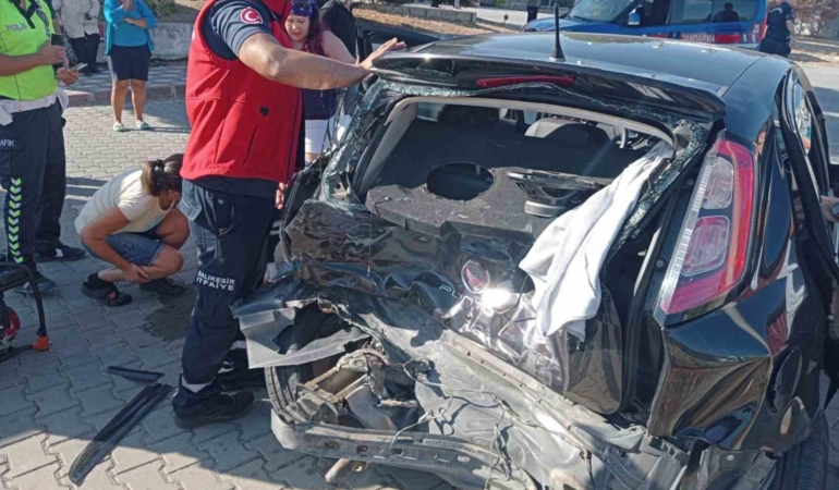 Balıkesir’de zincirleme trafik kazası: 4 yaralı