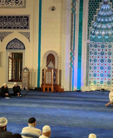 Barbaros Hayrettin Paşa Cami’nde Mevlit Kandili idrak edildi