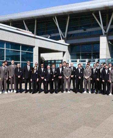 Beşiktaş’ın Ajax maçı kamp kadrosu belli oldu