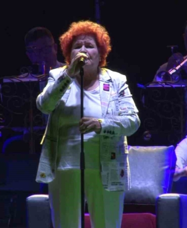 Beşiktaş’ta Selda Bağcan rüzgarı