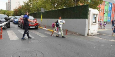 Beylikdüzü’nde zabıta ekipleri öğrenciler için görev başında