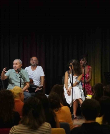 Beyoğlu’nda "Dünya Barış Günü" dolayısıyla program düzenlendi