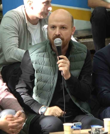 Bilal Erdoğan: "Bu Fatih Altaylı denilen ahlaksız adam askerlerin postallarını yalıyordu"