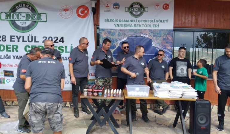 Bilecik’te ’Sazan Balığı Yakalama Yarışması’ yapıldı
