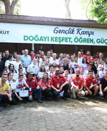 Bozüyük Belediyesi Gençlik Kampı güzel hatıralarla sona erdi