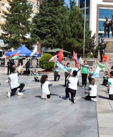 Bozüyük’te İlköğretim Haftası kutlandı
