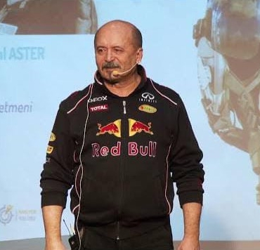 Bursa’da düşen uçakta vefat eden pilotların kimlikleri belli oldu