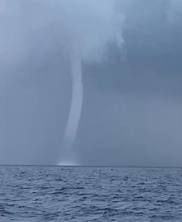 Bursa’da korkutan hortum