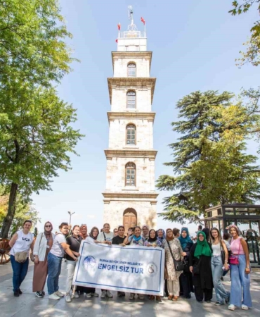 Bursa’nın güzelliklerini işaret diliyle tanıyorlar