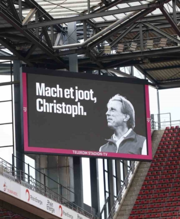 Christoph Daum için Köln Stadyumu’nda tören düzenlendi