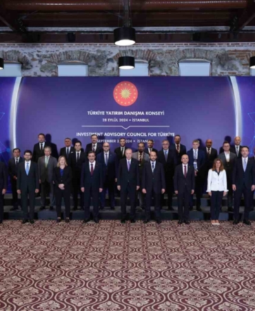 Cumhurbaşkanı Yardımcısı Yılmaz: "Türkiye’yi yatırım ve üretim üssü haline getirecek bir cazibe merkezi yapma konusunda kararlıyız”