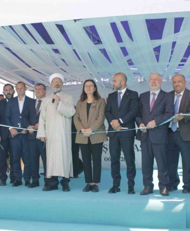 Diyanet İşleri Başkanı Erbaş, Yalova’da açılışlara katıldı