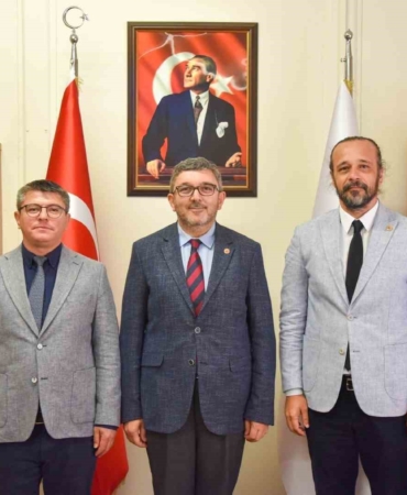 Doç. Dr. Yasin Acar göreve başladı