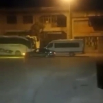 Drift atıp park halindeki otobüse böyle çarptı