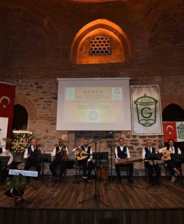 En güzel nağmeler gezek gecesinde yankılandı