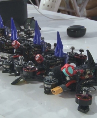 Fatih’te düzenlenen 2024 Türkiye Drone Yarışı nefes kesti