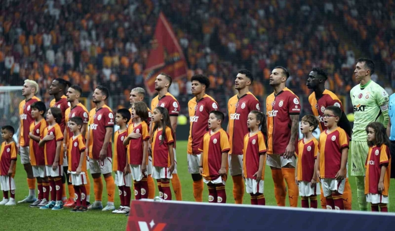 Galatasaray’da zorunlu 2 değişiklik
