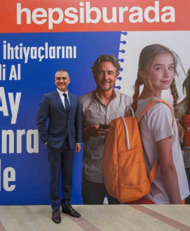 Hepsiburada, okula dönüş alışverişinde 81 ildeki esnaf ve tüketiciyi bir araya getiriyor