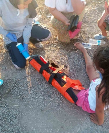 İki otomobil çarpıştı: 12 yaralı