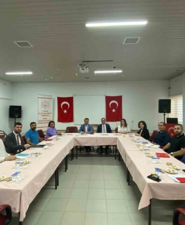 İl Müdürü Türkoğlu, kurucu müdürlerle bir araya geldi