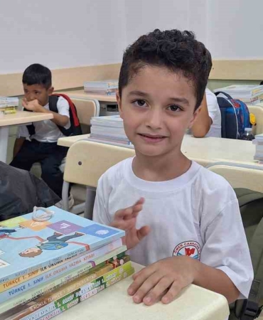 İstanbul’da ilk ders zili çaldı