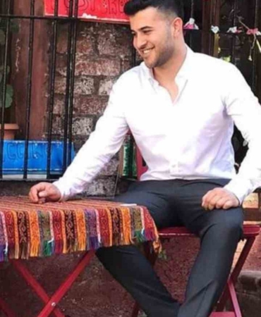 İstanbul’da TEM’de tıra çarpan motosiklet sürücüsü hayatını kaybetti