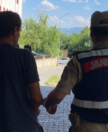 JASAT Balıkesir’de hapis cezası bulunan 52 şahsı yakaladı