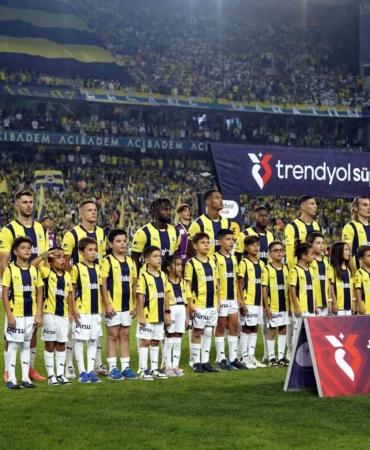 Jose Mourinho’dan derbide 2 değişiklik