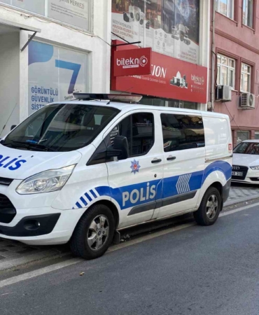 Kapı açılmayınca, hayatını kaybettiği anlaşıldı