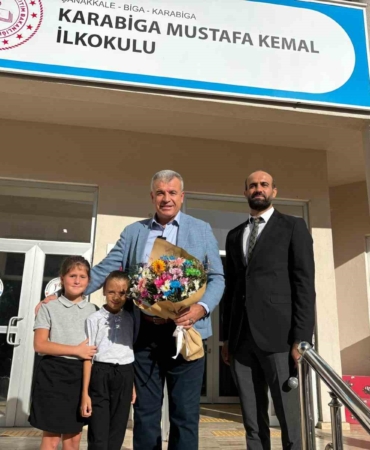 Karabiga Belediyesi’nden çocuklara kırtasiye desteği