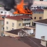 Kartal’da 5 katlı binanın çatı katı alevlere teslim oldu