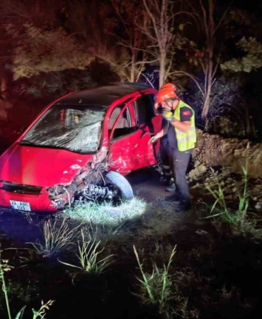 Keşan’da iki otomobil çarpıştı: 4 kişi yaralı