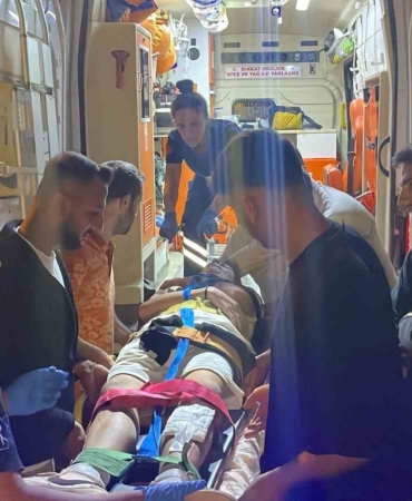 Keşan’da motosiklet ile otomobilin çarpıştığı kazada 2 kişi yaralandı