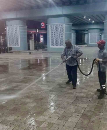 Körfez Belediyesi’nden geniş çaplı temizlik çalışması