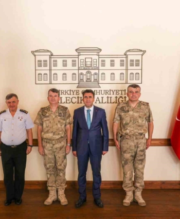 Korgeneral, Tanrıverdi’den Vali Aygöl’e ziyaret