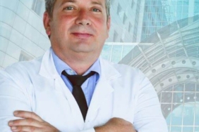 Kulaklık kullanan ergenlerde işitme kaybı görülme oranı artıyor