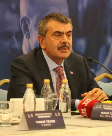 Milli Eğitim Bakanı Tekin: "Niye rahatsız oluyorsunuz?"